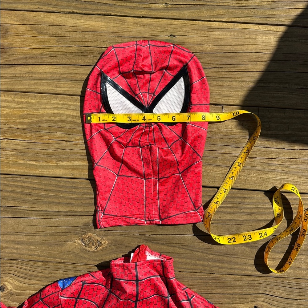 Kids Spider-Man costume, size 5/6 - Picture 9 of 9